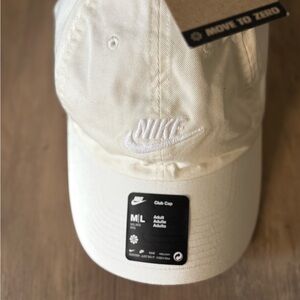 Nike Off-White Cap
